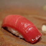 鮨 橋口 - 鮪（しび）赤身（あかみ）に近き脂身（あぶらみ）