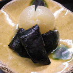 萬み高橋 - 新玉葱と茄子に煮浸し。