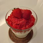 パティスリー・サダハル・アオキ・パリ - カキゴオリ ローズ エ フレーズ