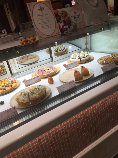 プティ シェリー スーリール イオン各務原店 新加納 ケーキ 食べログ プティ シェリー スーリール イオン各務原店 新加納 ケーキ 食べログ