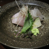 耽美 下村 - お造り　かんぱちとすずき