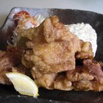 あぷちゃ - 若鳥を南蛮タレでからめてあぷちゃの自家製のタルタルソースをたっぷりつけてお召し上がりください