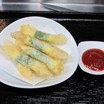 おか田 - チーズ揚げ  カリッカリの食感とチーズの味が格別です♪