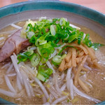 麺屋 彩未 - 味噌ラーメン   750円