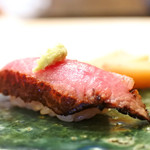 初音鮨 - 大トロ漬け炙り