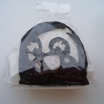 ふっくらごはん工場 - ふっくらごはん工場のおむすび_ドキンちゃん_具なし