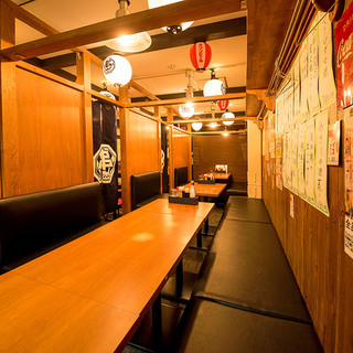 座席 串神坊 神保町 居酒屋 食べログ