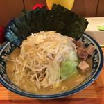 らーめん家 政 - 今月はクーポン海苔です！がっつりラーメンに海苔8枚！最高