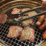 焼肉の本丸 - 