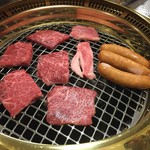 焼肉の本丸 - 