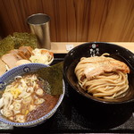 京都 麺屋たけ井 - つけ麺（小）と全部のせ