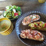 デデカフェ - ３種類のタルティーヌ