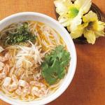 アジアジア - 海老塩スープのPHO　793円（税込856円）