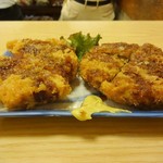 大露路 - メンチとハムカツの盛り合わせ