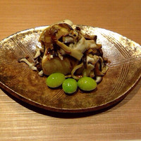 日本料理 晴山 - 鰆の焼き物 茸の餡かけ 銀杏添え