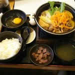 Shabushabu Sukiyaki Dontei - すき焼き御膳