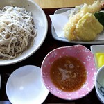 四季の味 華のれん - 