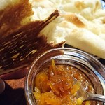 印度料理シタール - 裏はパリッと香ばしいです!!