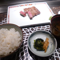 最上亭 - 肉と飯