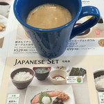 ジョナサン - 焼鮭定食:649円、ドリンクバー:199円