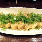 酒肴商店 アジト - 栃尾の油揚げ