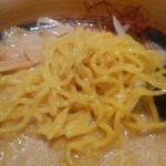 札幌 炎神 - 麺アップ