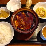 Chainizu Kotan Karinka - 四川のコク旨麻婆豆腐700円、ご飯セット250円です。