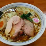 麺 まる井 - うらまる2016/10鶏中華大盛り1050円