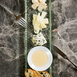 ル コントワ - チーズ盛り合わせ