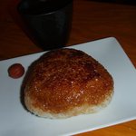 本町廣屋 - でっかい焼きおにぎり・バター醤油(300円)