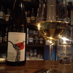 ムーンシャイン - なんとかワイン・・・。