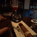 ムーンシャイン - チョキン・・・。