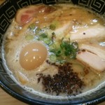 中村麺三郎商店 - 特製白湯らぁ麺￥９８０