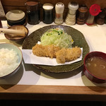 とん太 - 特ヒレかつ定食