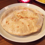 spice kitchen moona - ロティ(320円)