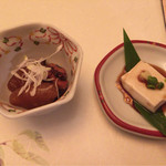琉球料理　えなみ - タコ大根煮物とジーマミー豆腐