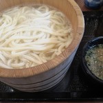 丸亀製麺 - 2016.10.1　　　　　　釜揚げうどん（特）２４０円（税込）