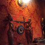 バンタイ - 内装も古いなあ。