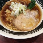 初代 しげ - 醤油ラーメン:アップ