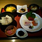 Karumeshi Diya - 日替り定食