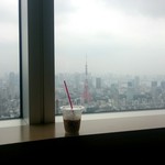 アカデミーヒルズ ライブラリーカフェ - 東京タワーを見下ろせます
