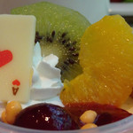 クイーン・オブ・ハートのバンケットホール - 