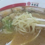 幸楽苑 - 麺は多加水熟成麺