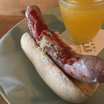 ハナノキファームラボ - あらびき 白パン  420円