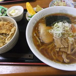 こばやし食堂 - ラーメン(大盛り)&天丼セット(1,050円+大盛り100円)