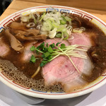 サバ６製麺所 - サバ醤油そば700円（税込）