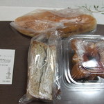 グリーンベル - プーさんのおやつ、宝石箱、コッペにブルーベリージャム