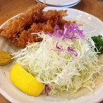 かっすい亭 - キャベツも高いから嬉しいのよ