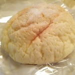 Minami - バターリッチメロンパン130円
