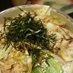 丼達 - 味噌汁はおまけ❕(おかわり￥50)